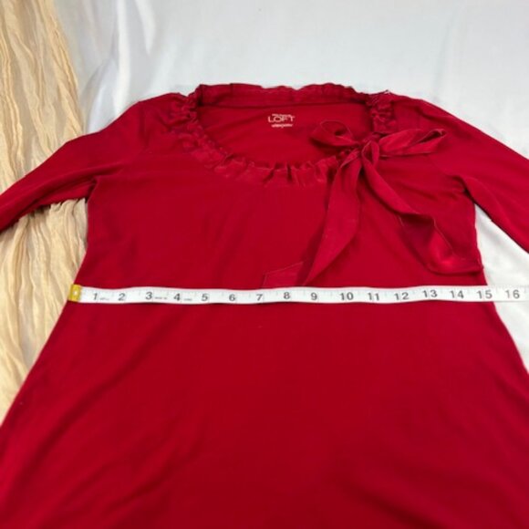 Ann Taylor Loft Women's Red Ruffled Boatneck Bow Top Size S - Picture 8 of 13